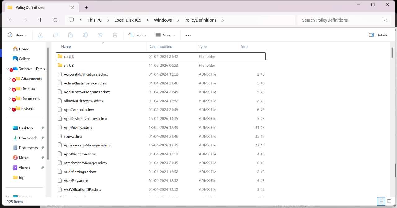 C:\Windows\PolicyDefinitions Group Policy Editor
